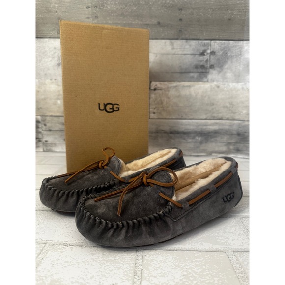 UGG Shoes - UGG Dakota Pewter Grey Suede Wool Lined Moccasin Slippers 5612 Womens 5 New Box